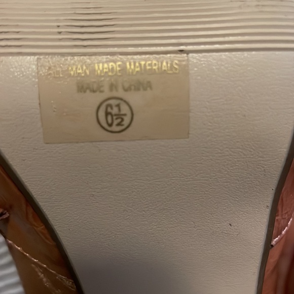 Fabulous pink-peach peep toe heels size 6.5 - Picture 10 of 12